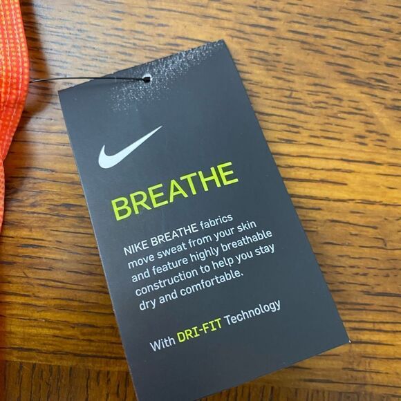 Nike Dri-Fit Running Tank - Picture 14 of 16